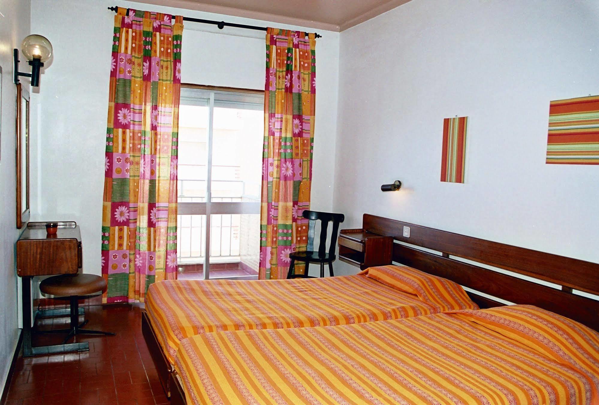 Hotel Apartamento Iate Portimão Kültér fotó